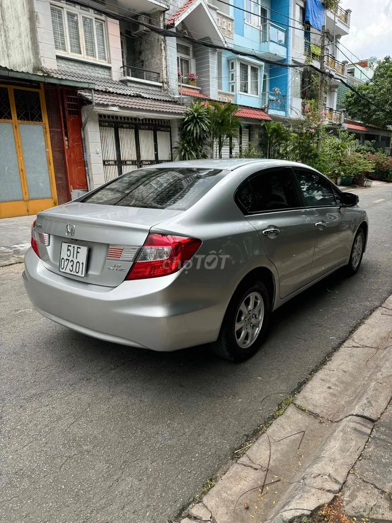 Honda Civic 2015 photo 5