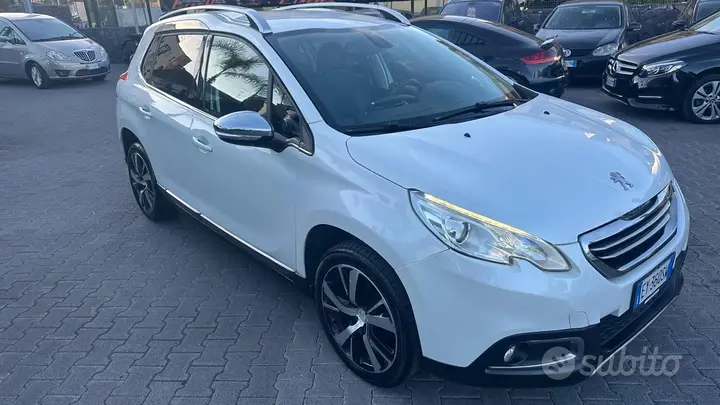Peugeot 2008 2014 photo 2
