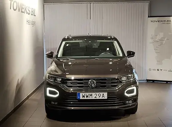 Volkswagen T-Roc 2019 photo 2