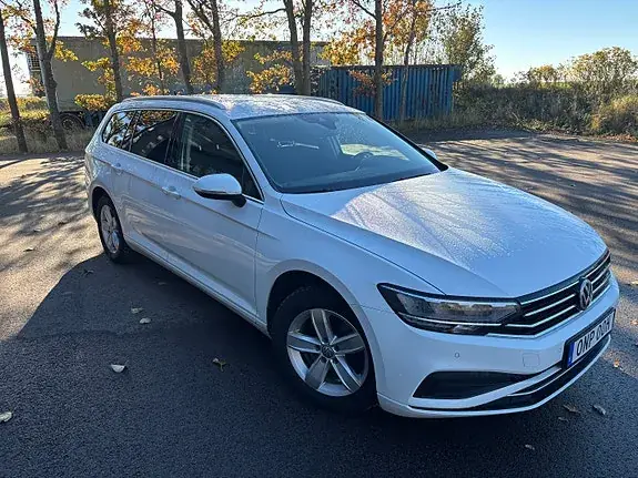 Volkswagen Passat 2020 photo 2