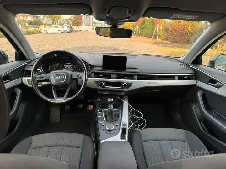 Audi A4 2017 photo 5