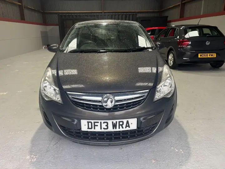Vauxhall Corsa 2013 photo 2