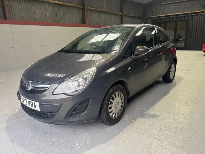 Vauxhall Corsa 2013 photo 3