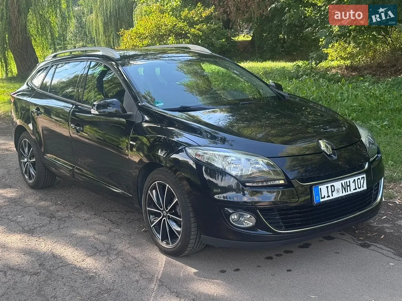 Renault Megane 2012 photo 2