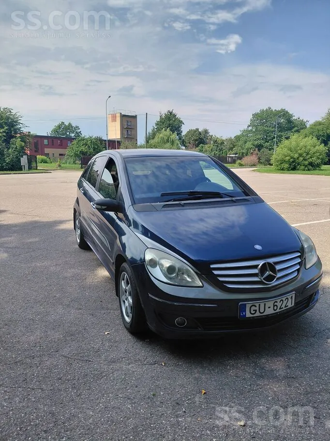 Mercedes-Benz B200 2007 photo 2