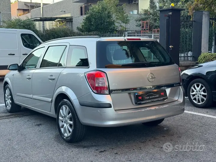 Opel Astra 2007 photo 5