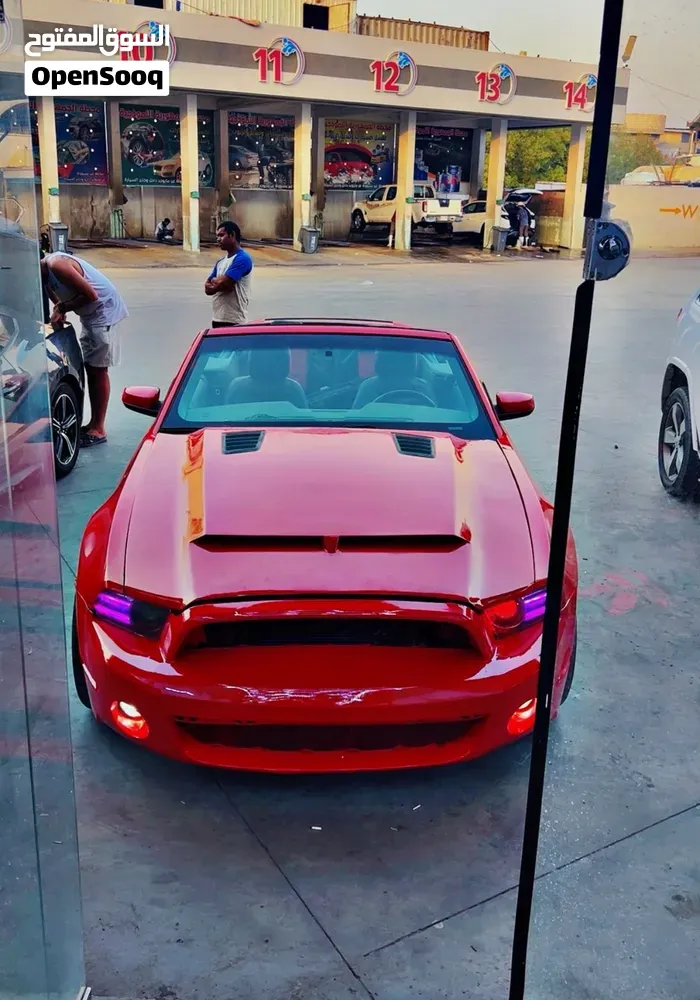 Ford Mustang 2014 photo 2