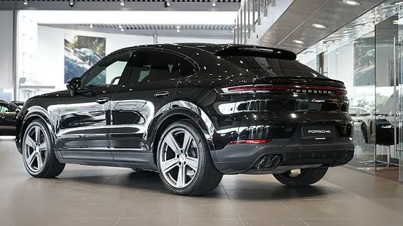 Porsche Cayenne 2024 photo 2