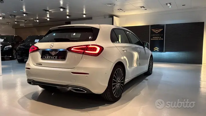 Mercedes-Benz C-Class 2019 photo 4