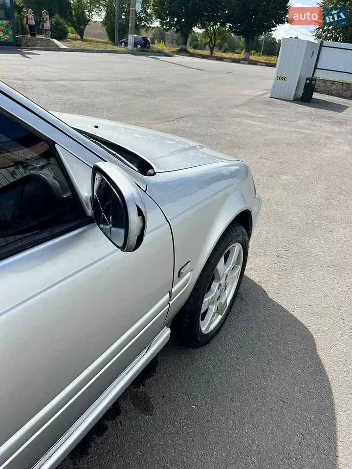 Honda Civic 1998 photo 2