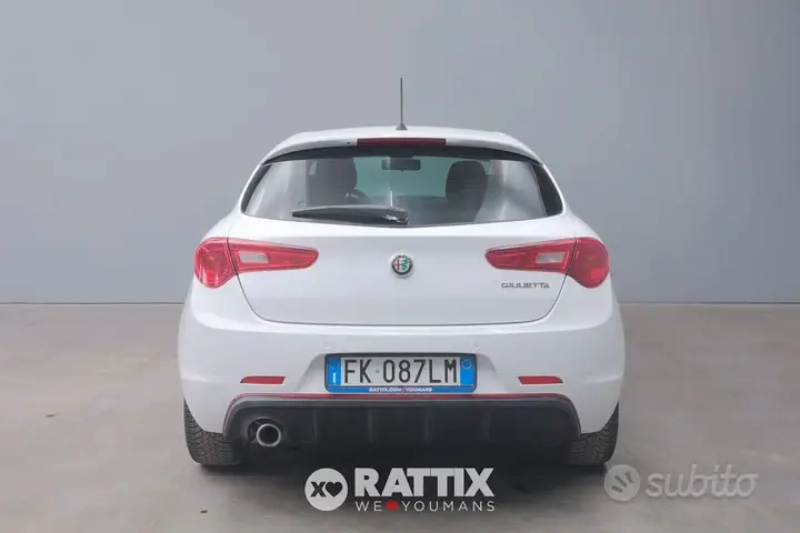 Alfa Romeo Giulietta 2017 photo 5