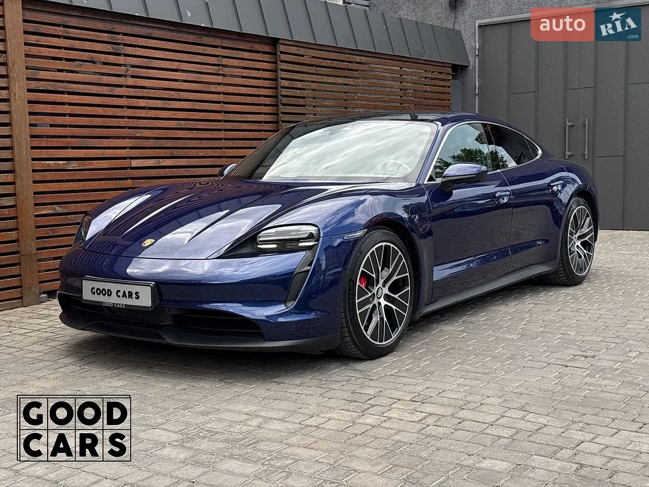 Porsche Taycan 2020 photo 3
