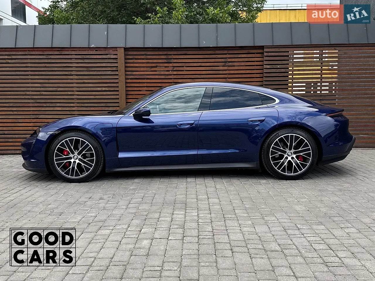 Porsche Taycan 2020 photo 4