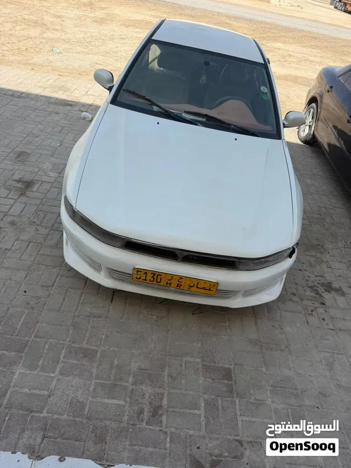 Mitsubishi Galant 2005 photo 3