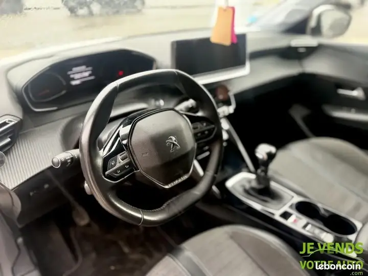 Peugeot 208 2021 photo 5