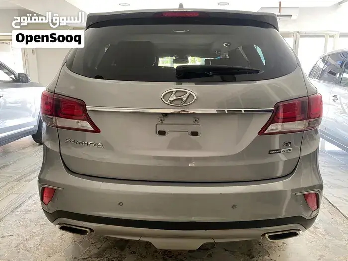 Hyundai Santa Fe 2017 photo 3