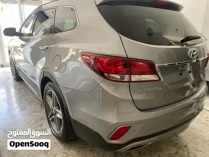 Hyundai Santa Fe 2017 photo 2