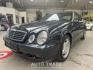 Mercedes-Benz Clk 200 1999 photo 2