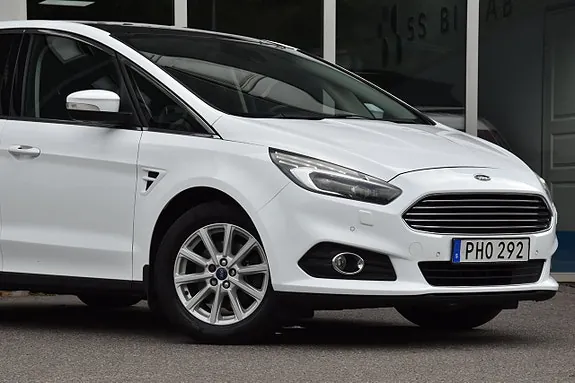 Ford S-Max 2017 photo 3