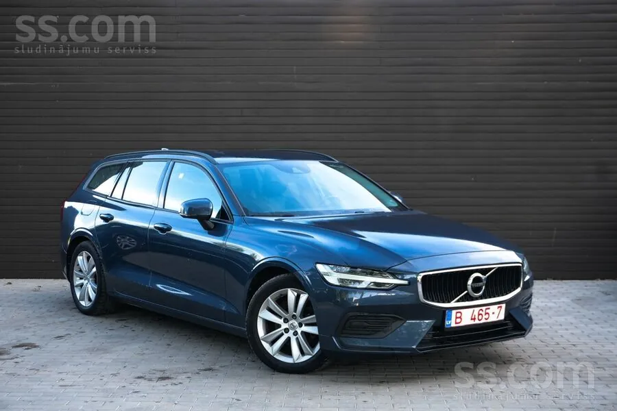 Volvo V60 2019 photo 2