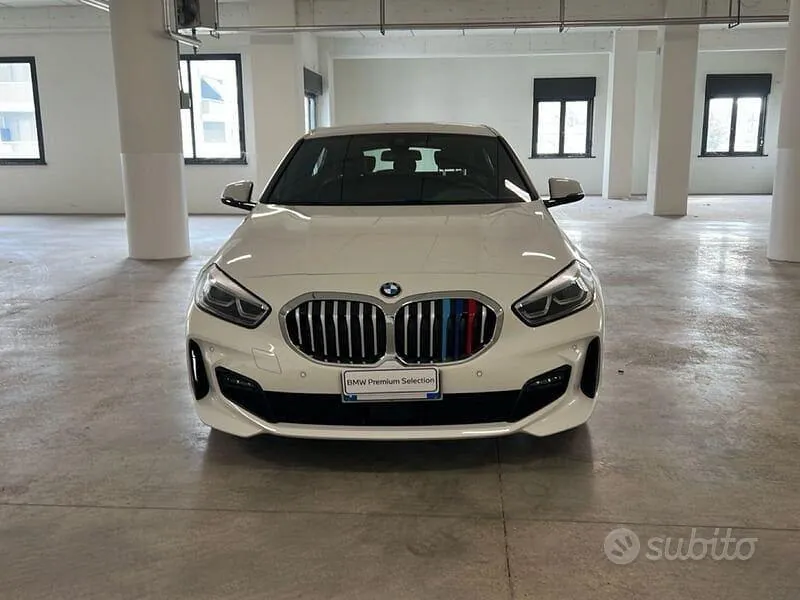 BMW 1 Series 2022 photo 5
