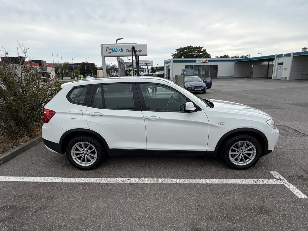 BMW X3 2013 photo 3