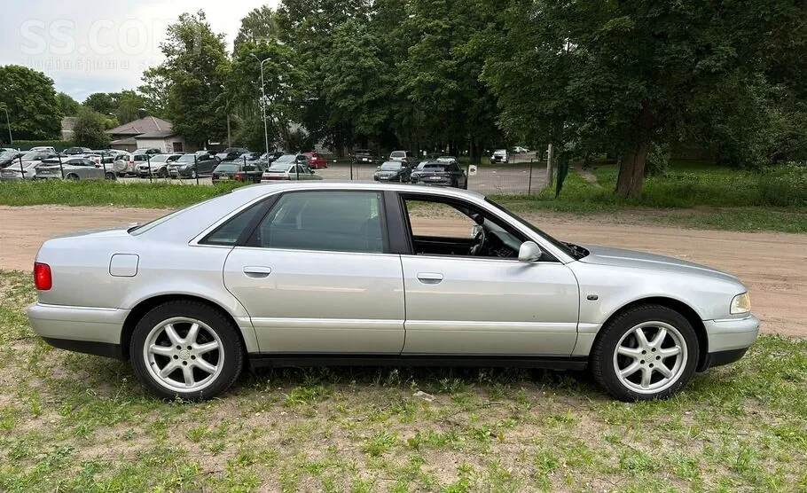 Audi A8 2001 photo 5