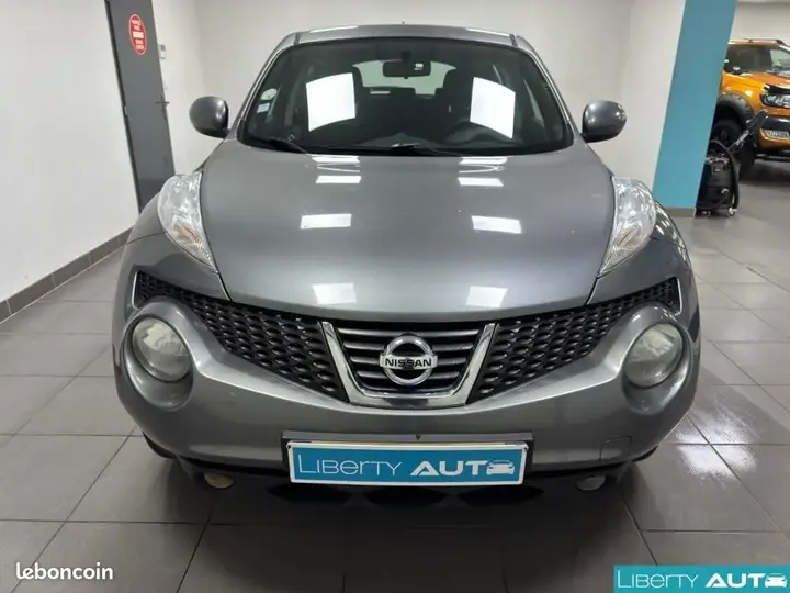 Nissan Juke 2012 photo 2