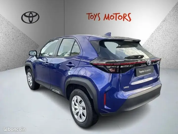 Toyota Yaris Cross 2023 photo 3