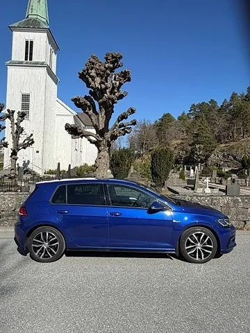 Volkswagen Golf 2018 photo 2