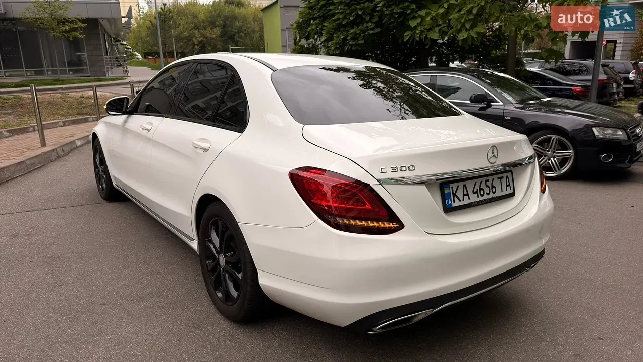 Mercedes-Benz C-Class 2016 photo 4