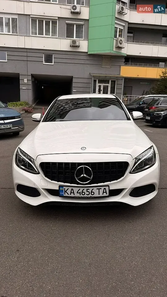 Mercedes-Benz C-Class