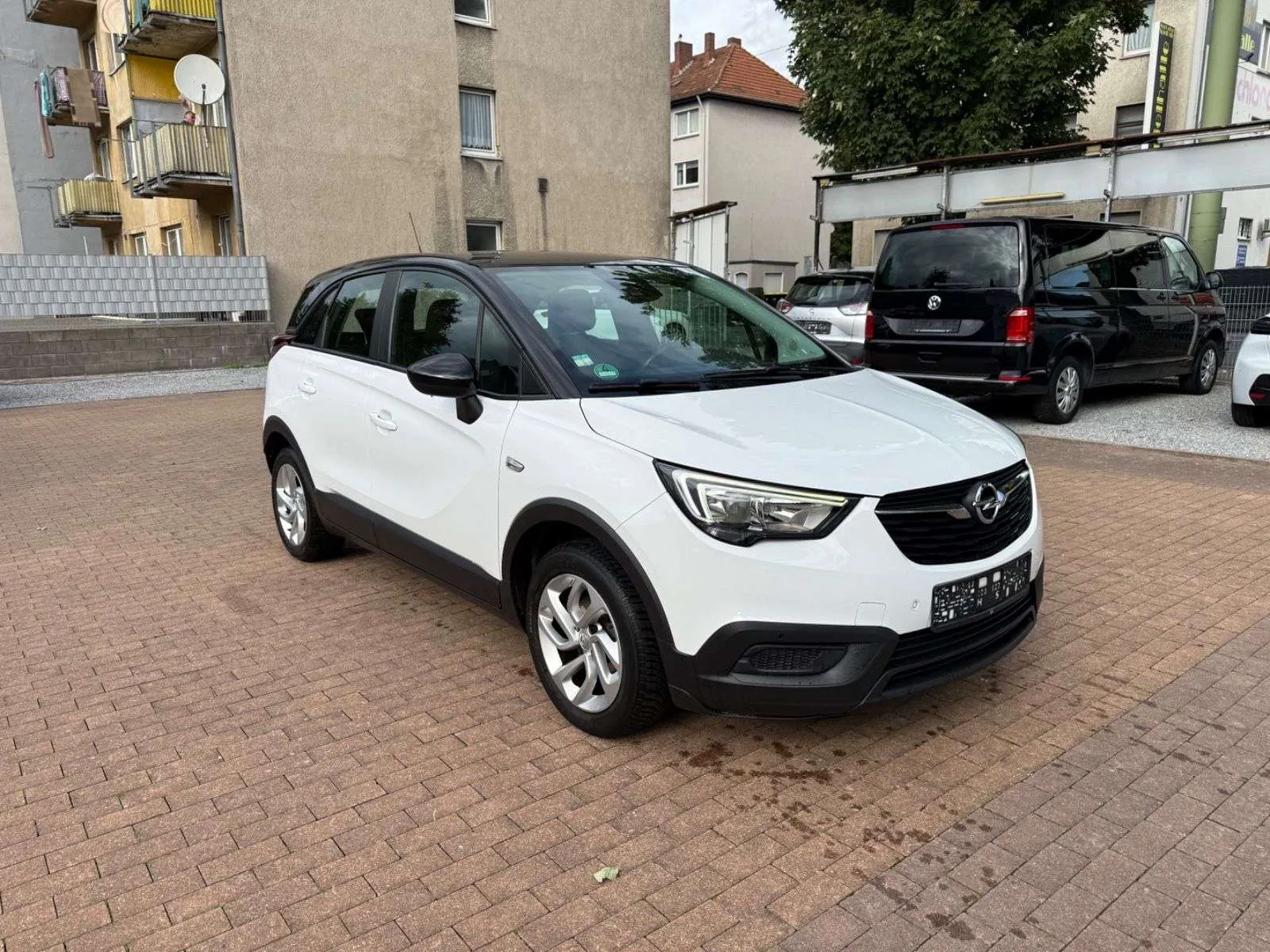 Opel Crossland X 2018 photo 3
