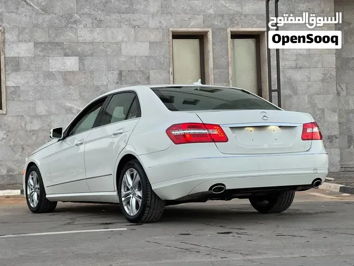 Mercedes-Benz E-Class 2013 photo 3
