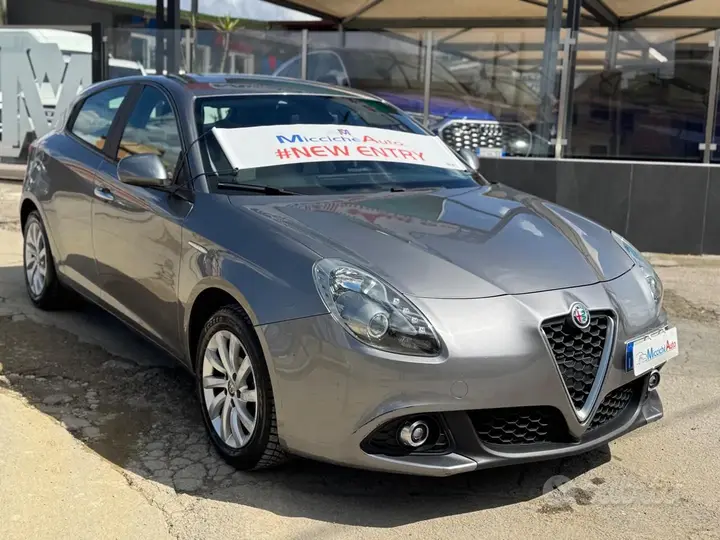 Alfa Romeo Giulietta 2018 photo 2