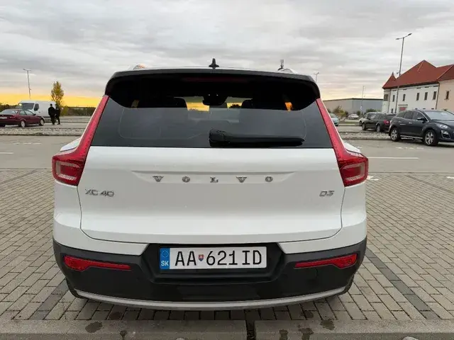 Volvo Xc40 2018 photo 4