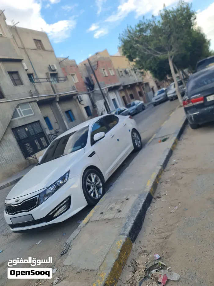 Kia K5 2013 photo 4