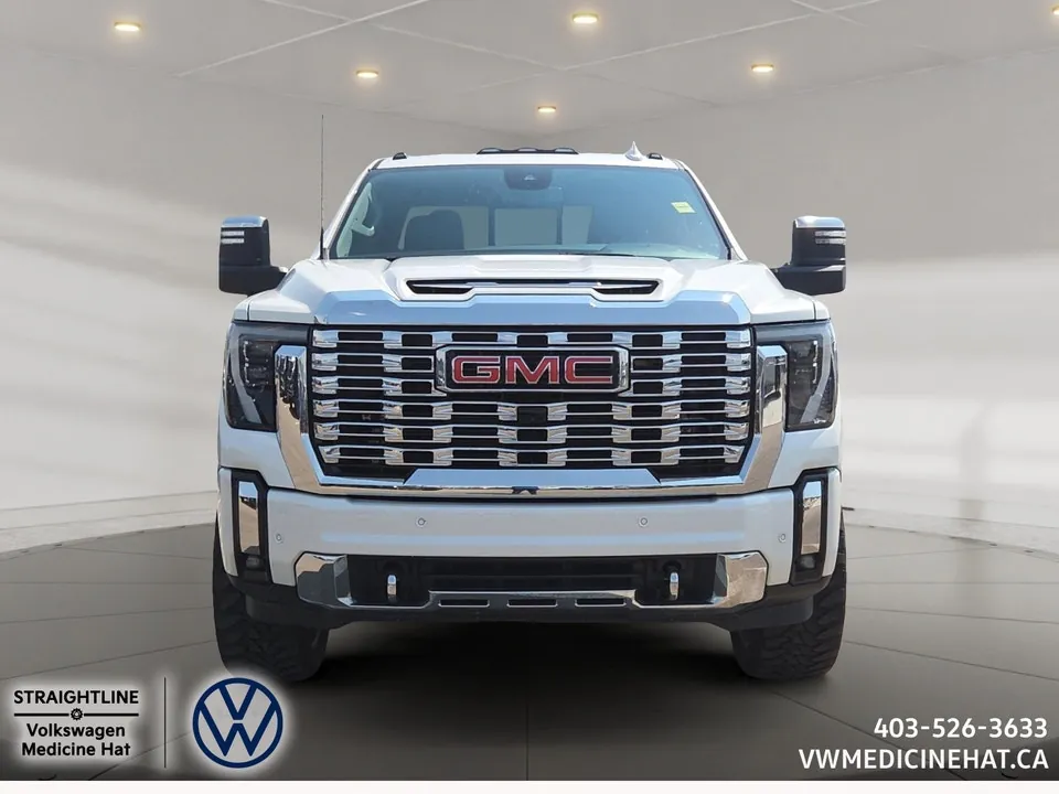 GMC Sierra 3500Hd 2025 photo 2