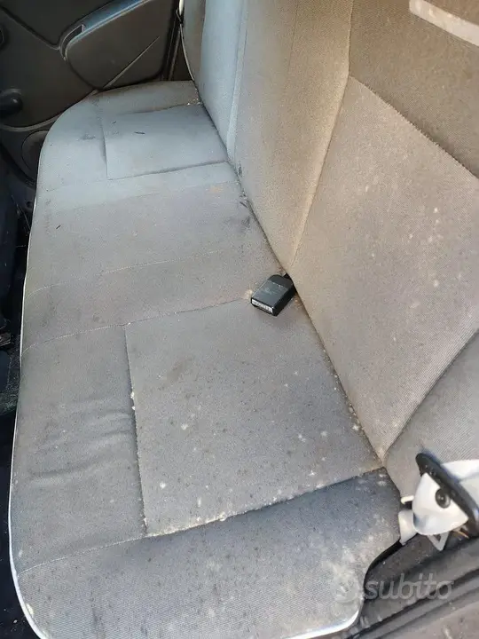 Dacia Sandero 2012 photo 4