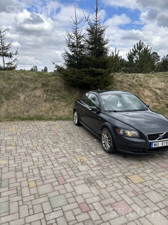 Volvo C30 2009 photo 2