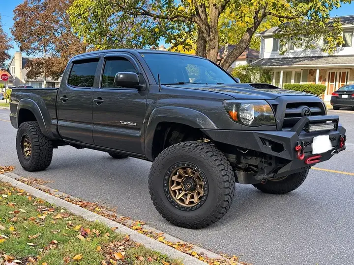 Toyota Tacoma
