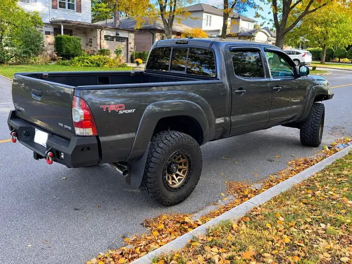 Toyota Tacoma 2010 photo 3