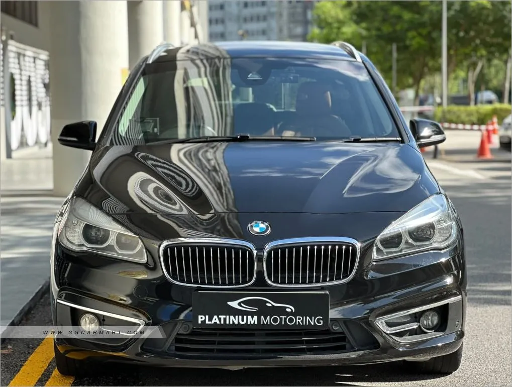 BMW 216I