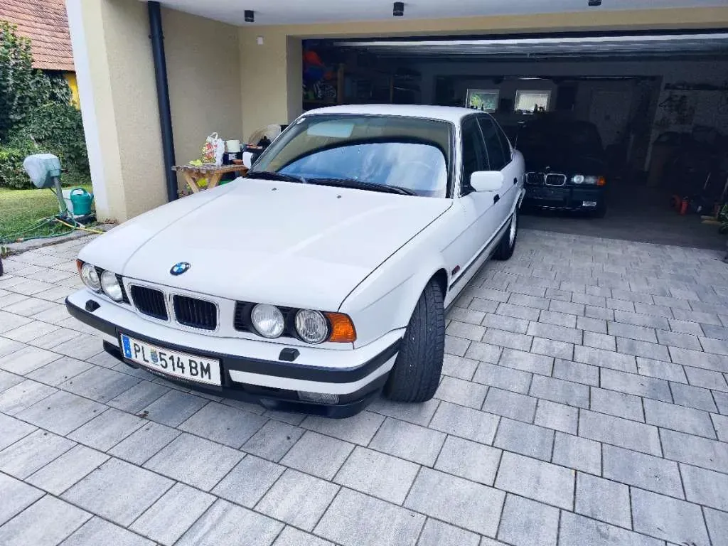 BMW 5 Series 1994 photo 3