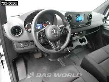 Mercedes-Benz Sprinter 2024 photo 3