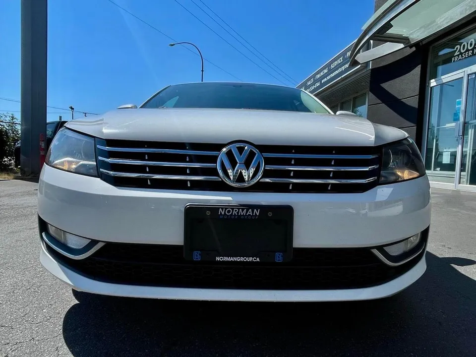 Volkswagen Passat 2015 photo 2