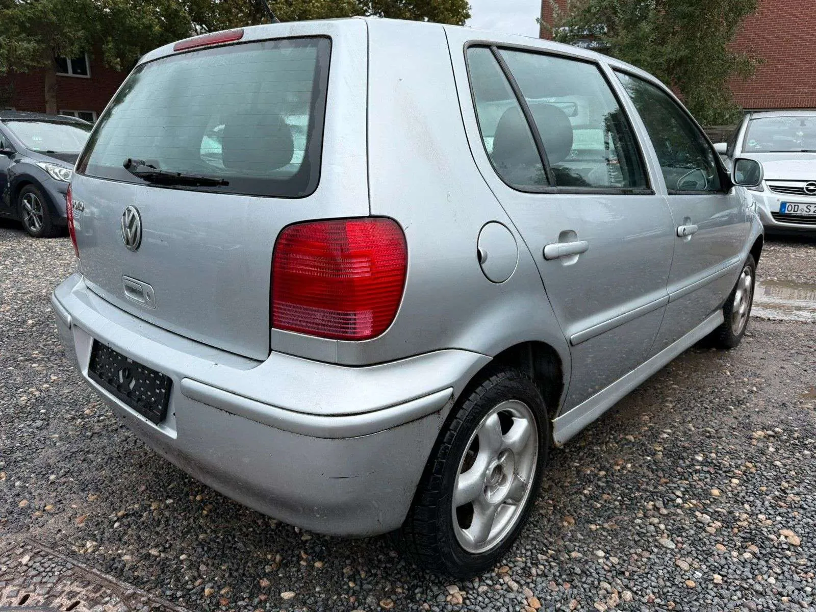 Volkswagen Polo 2000 photo 5