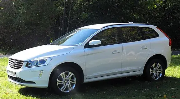 Volvo Xc60 2017 photo 2