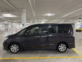 Nissan Serena 2012 photo 3