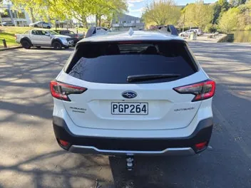 Subaru Outback 2022 photo 4